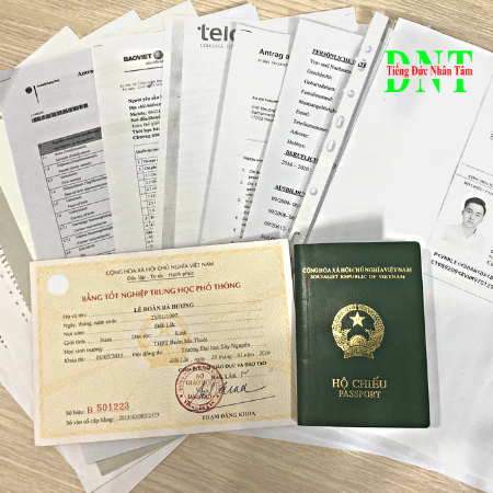 Chuẩn bị hồ sơ xin visa